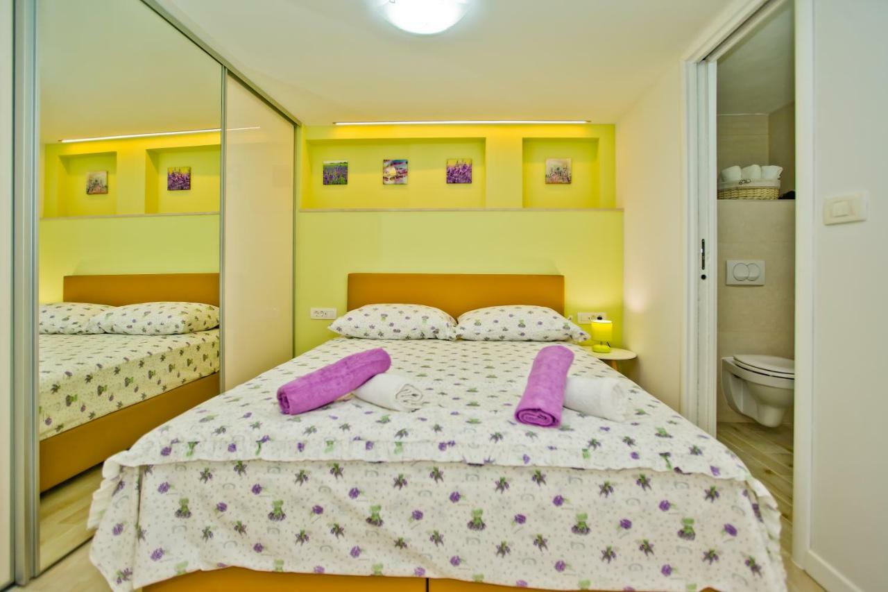 Apartment Petric Hvar Town Exterior foto