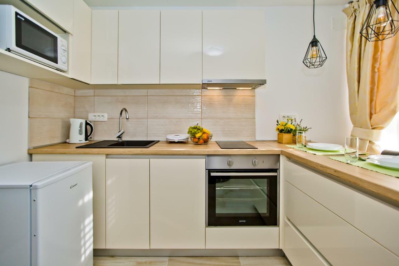 Apartment Petric Hvar Town Exterior foto